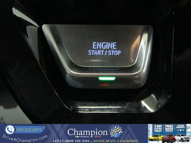 Used 2025 Summit White GMC AT4 image 42