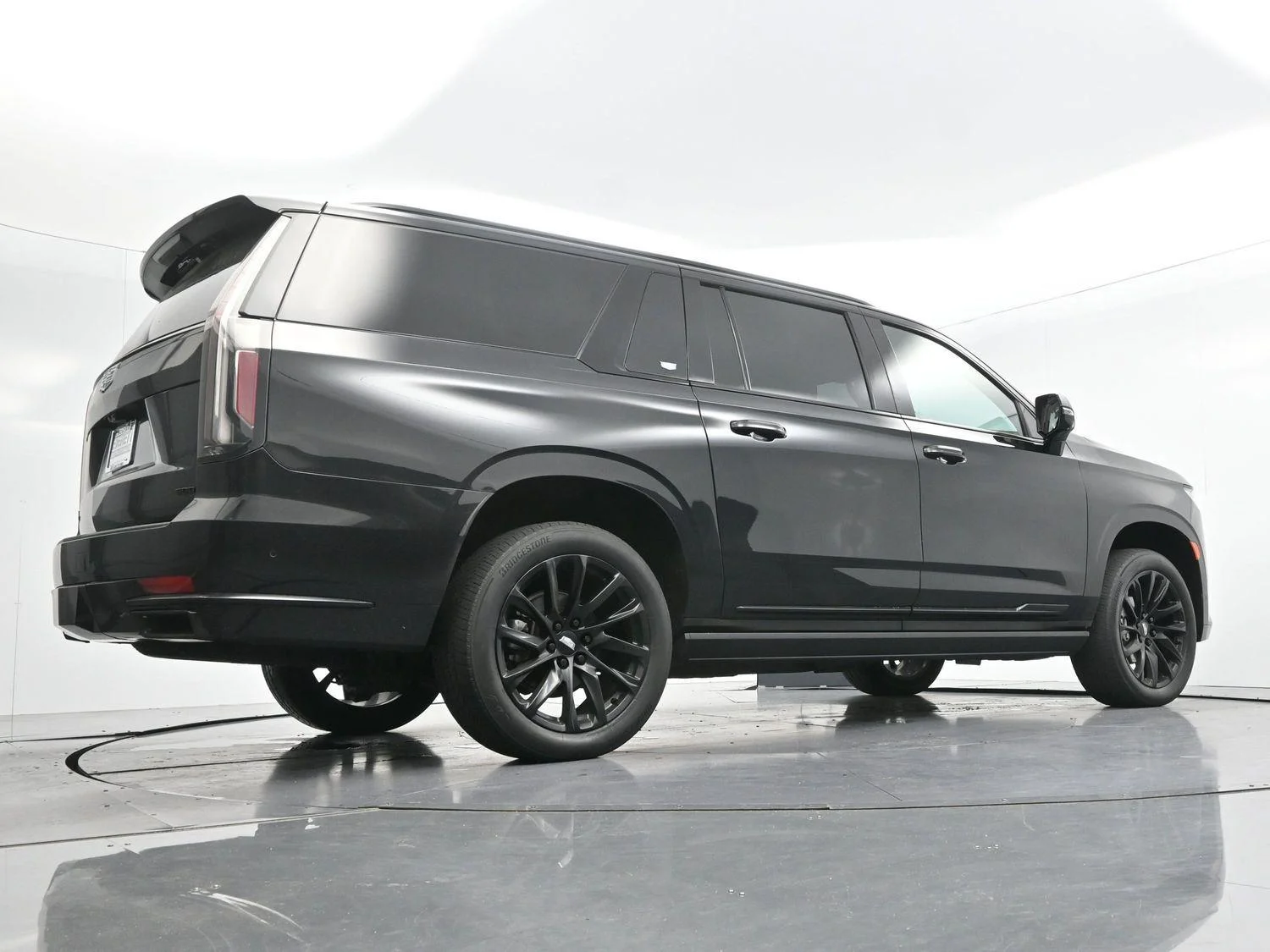 Used 2022 Black Raven Cadillac Sport image 59
