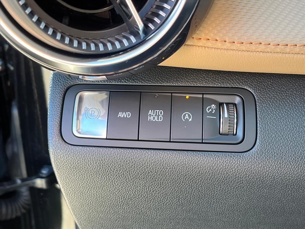 New 2026 Mosaic Black Metallic Chevrolet ACTIV image 21