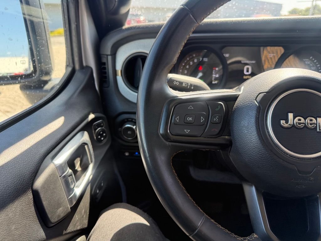 Used 2024 Silver Jeep Sport S 4xe image 7