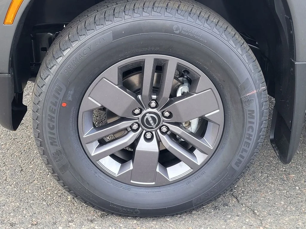 New 2026 Gun Metallic Nissan Crew Cab SV image 7