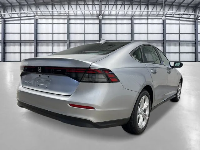 New 2026 Solar Silver Metallic Honda LX image 5