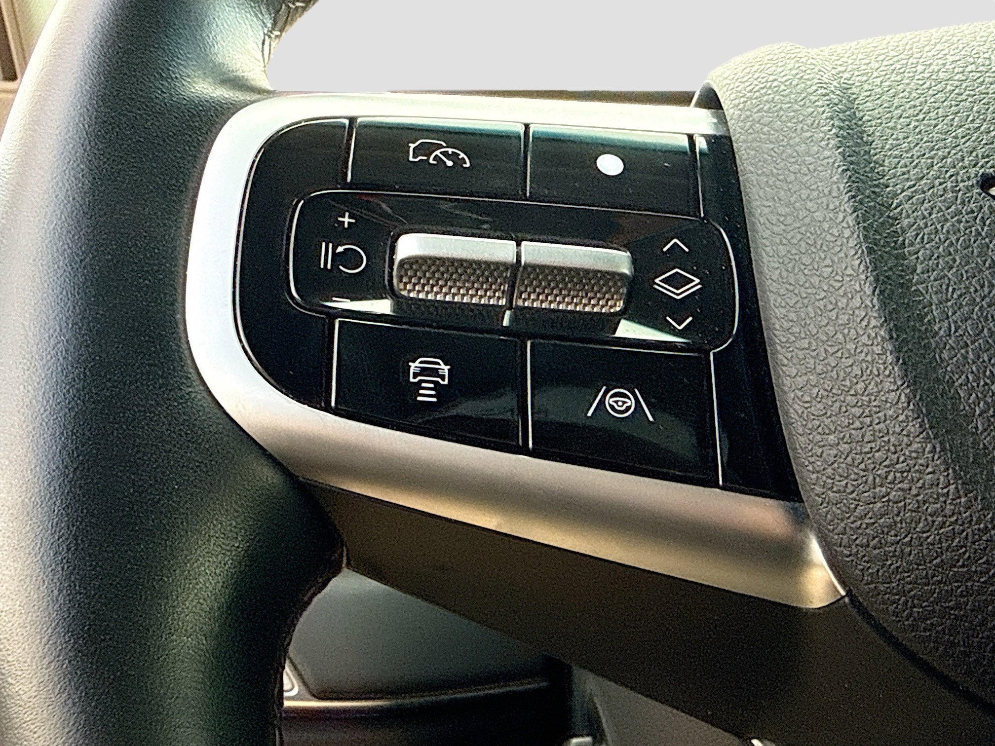 2025 GENESIS GV80 Standard - Photo 37