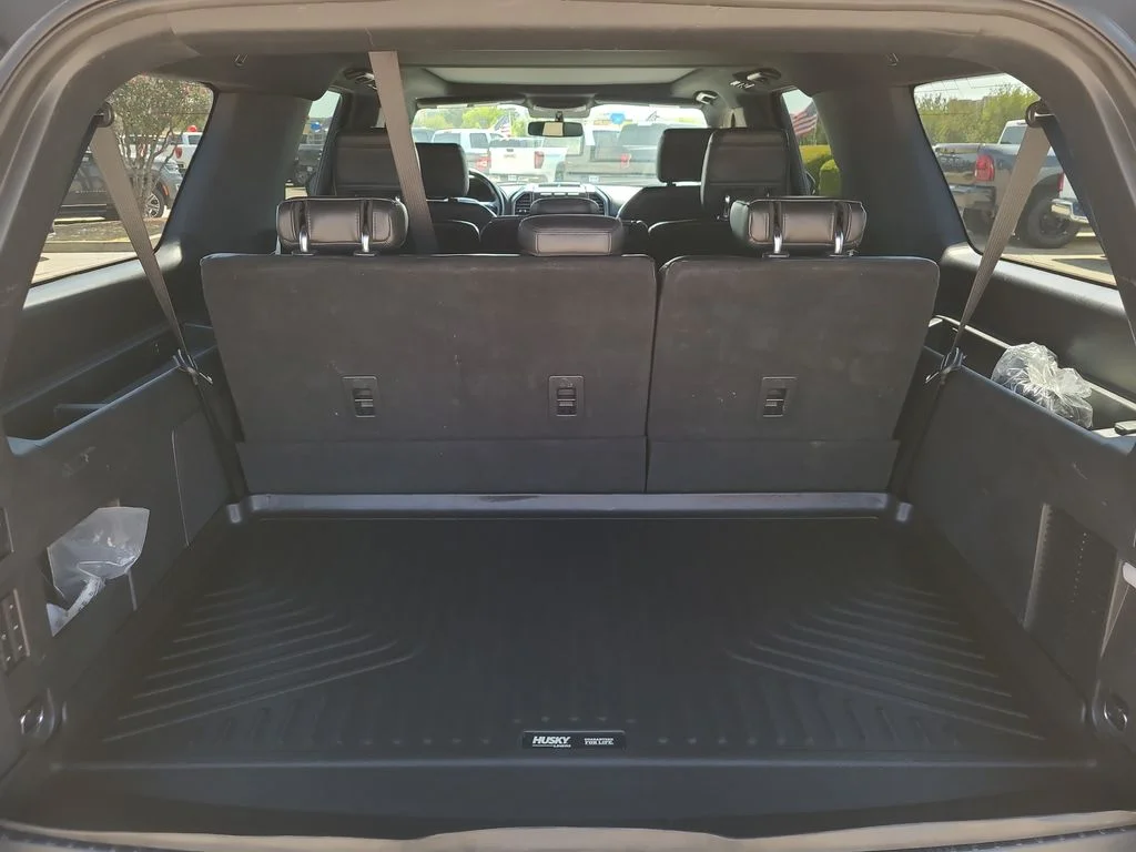 Used 2018 Gray Ford Limited image 15