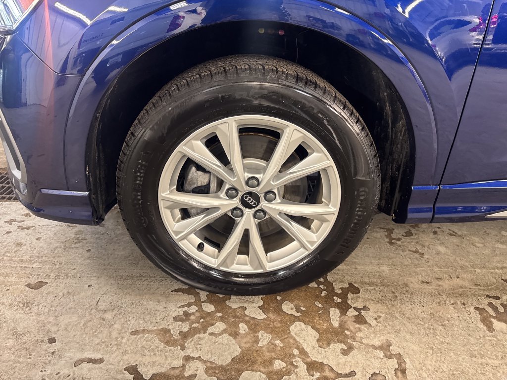 Used 2025 Blue Audi Premium Plus image 11
