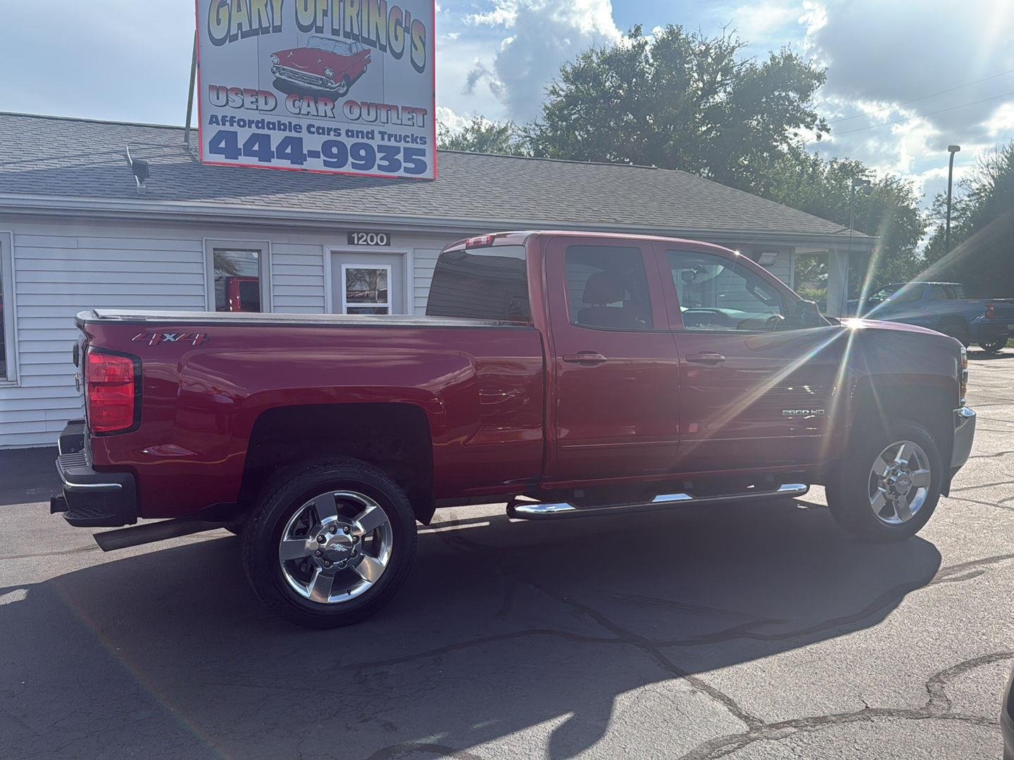 Used 2018 CAJUN RED TINTCOAT Chevrolet LT image 8