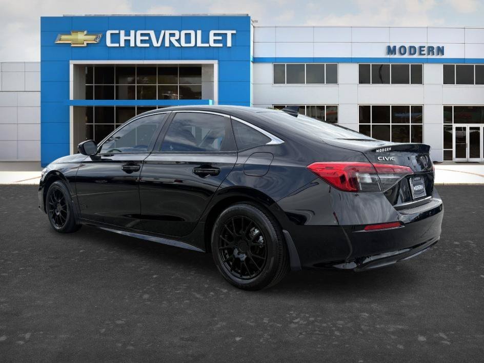 Used 2023 Crystal Black Pearl Honda LX image 3