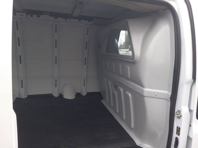 2025 Chevrolet Express Cargo Work Van - Photo 10