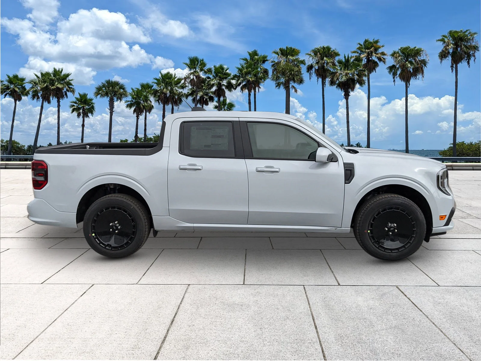 New 2026 Space White Metallic Ford Maverick Lobo™ image 9