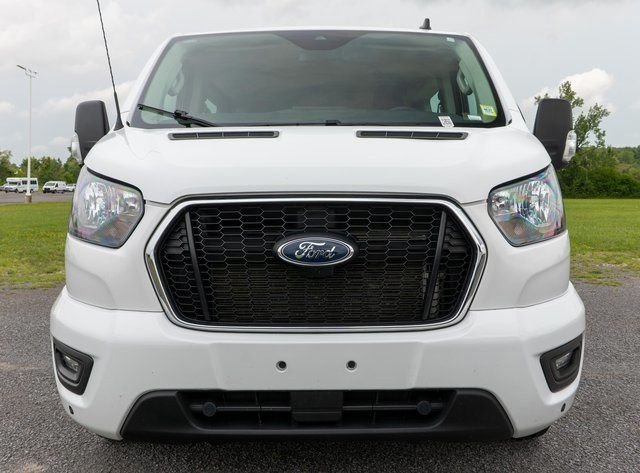 Used 2024 Oxford White Ford XLT image 3