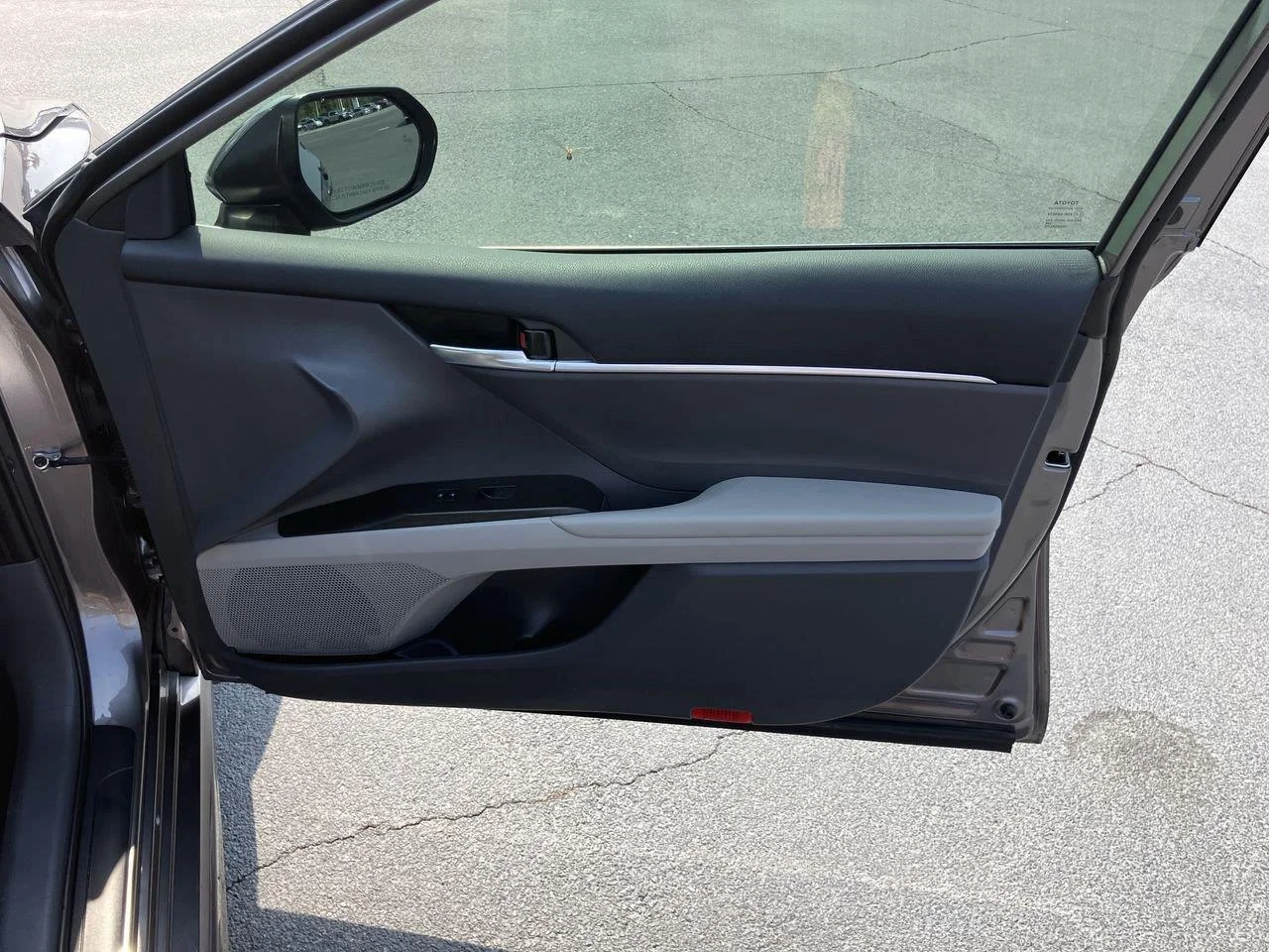 Certified Used 2024 Gray (Predawn Gray Mica) Toyota SE image 30