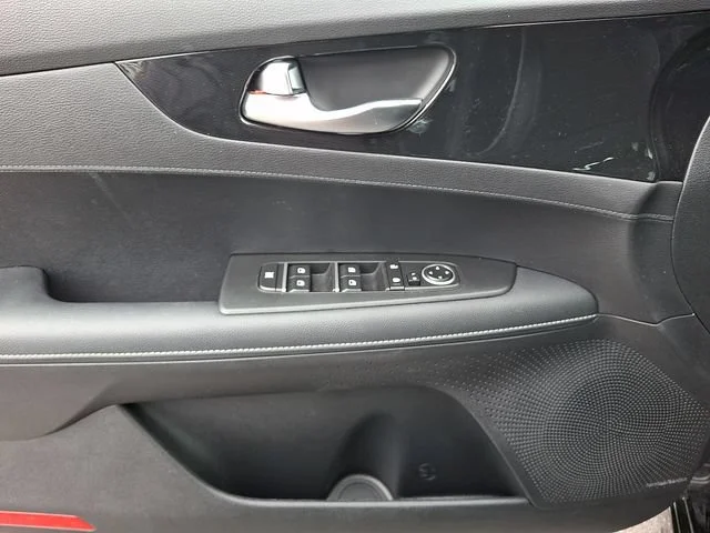 Used 2024 Black Kia GT-Line image 13
