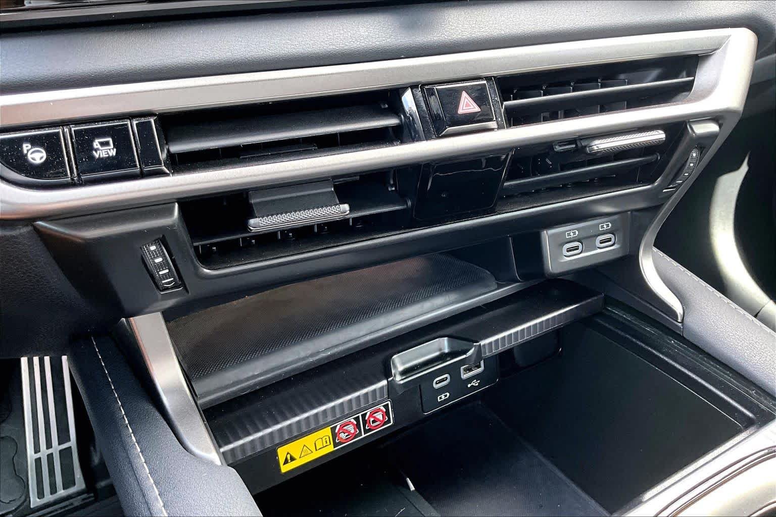 Used 2025 Incognito Lexus F SPORT Performance image 34