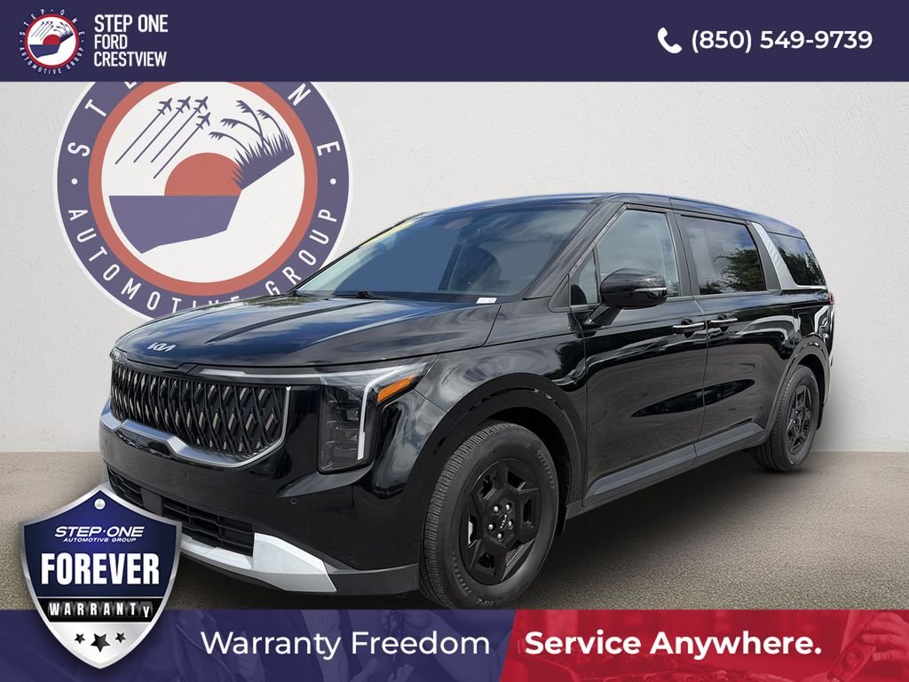 Used 2025 Aurora Black Pearl Kia LXS image 1