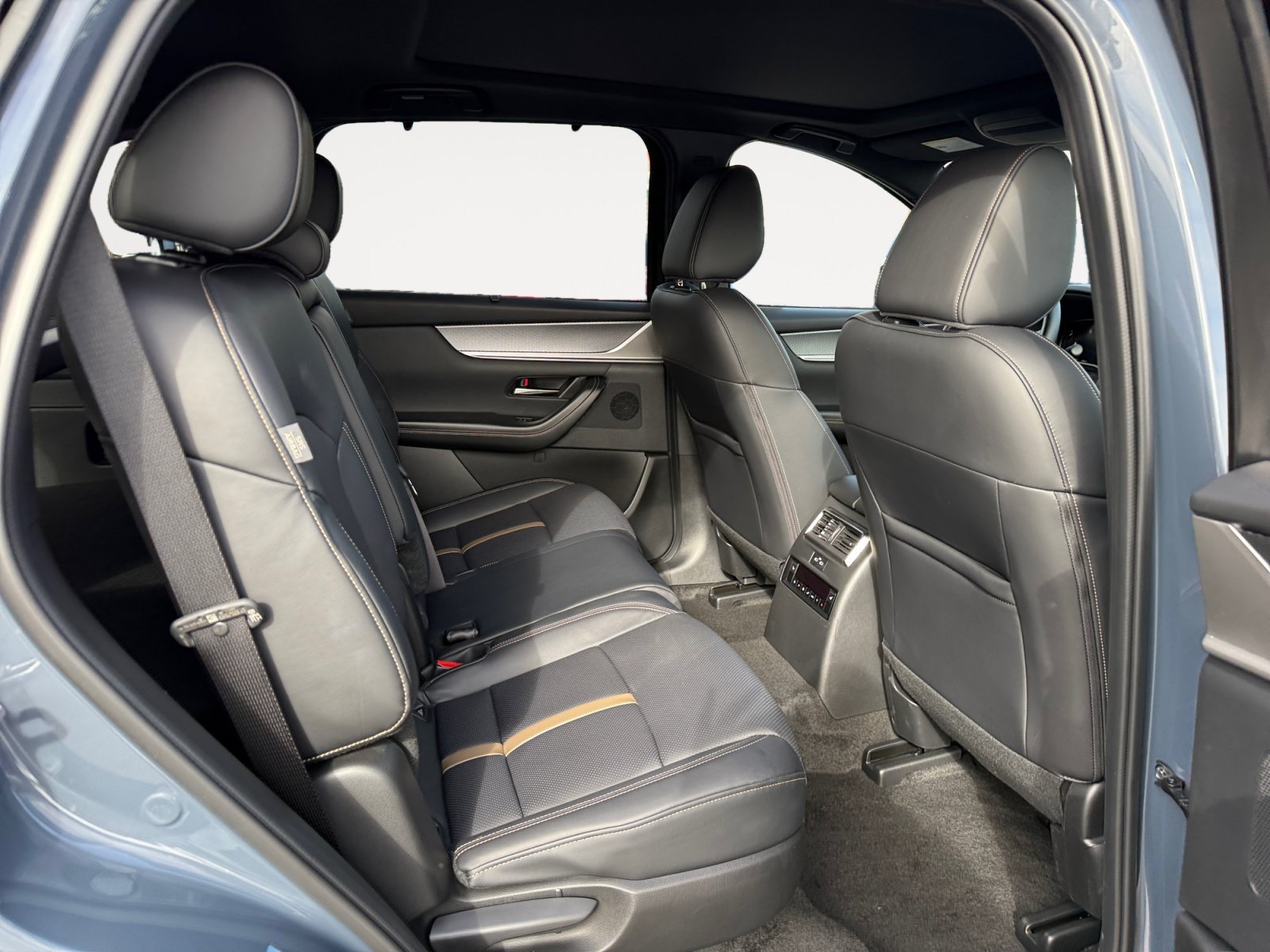 Certified Used 2025 Sand Metallic Mazda Premium Plus image 18