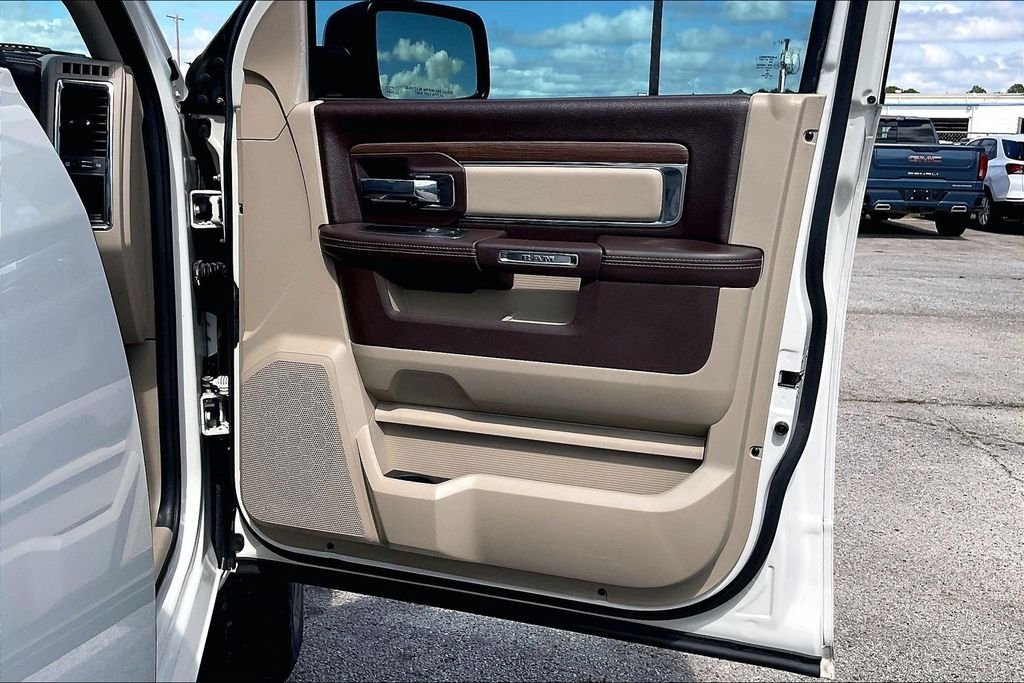 Used 2017 White Ram Laramie image 29
