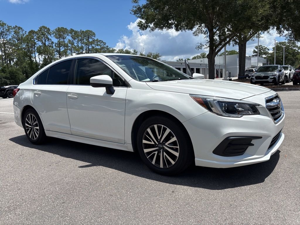 2018 Subaru Legacy 2.5i Premium's photo
