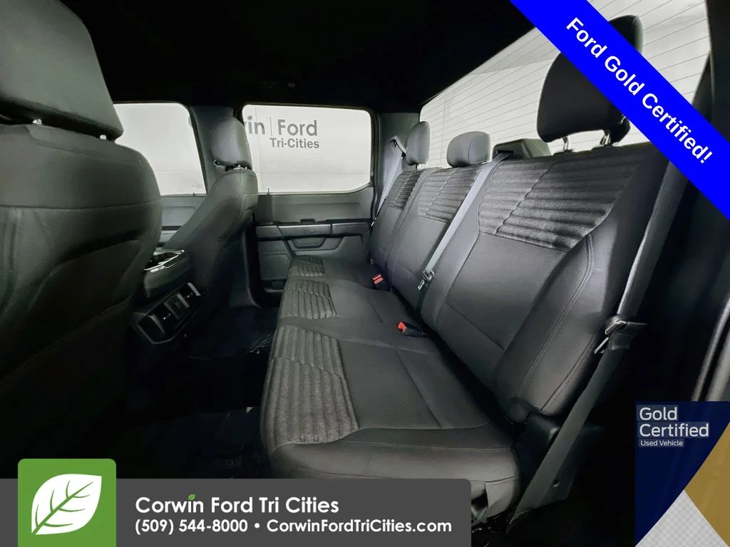 Used 2022 Black Metallic Ford XL image 26