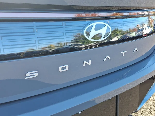 Used 2024 Blue Hyundai SEL image 30