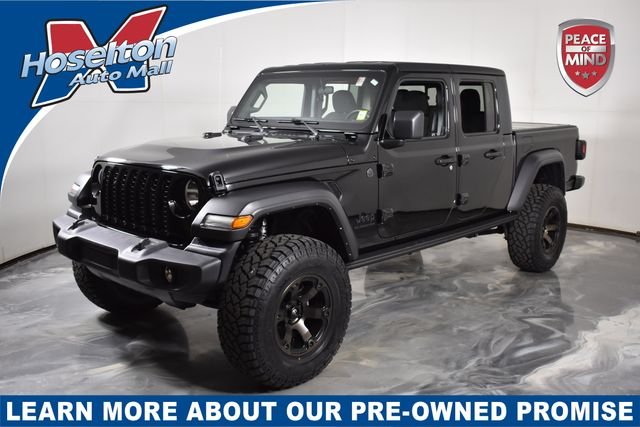 2022 Jeep Gladiator Sport