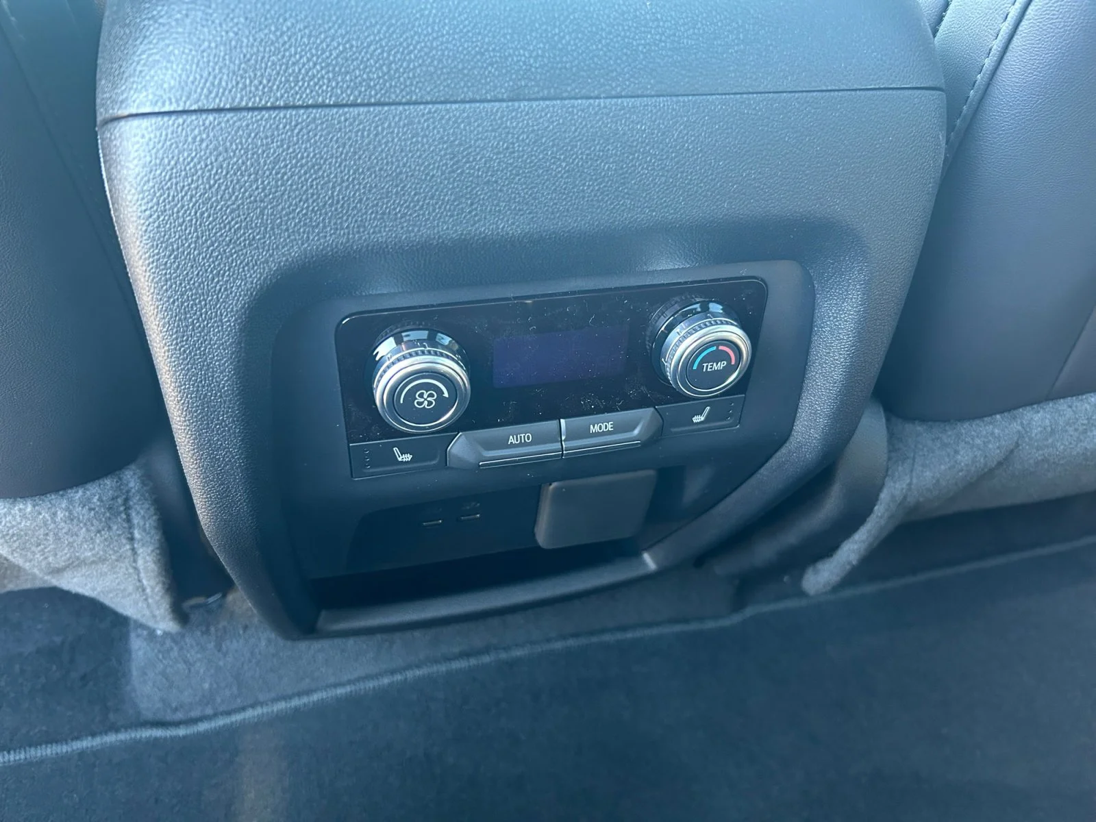 New 2026 Sterling Metallic GMC Elevation AWD image 21
