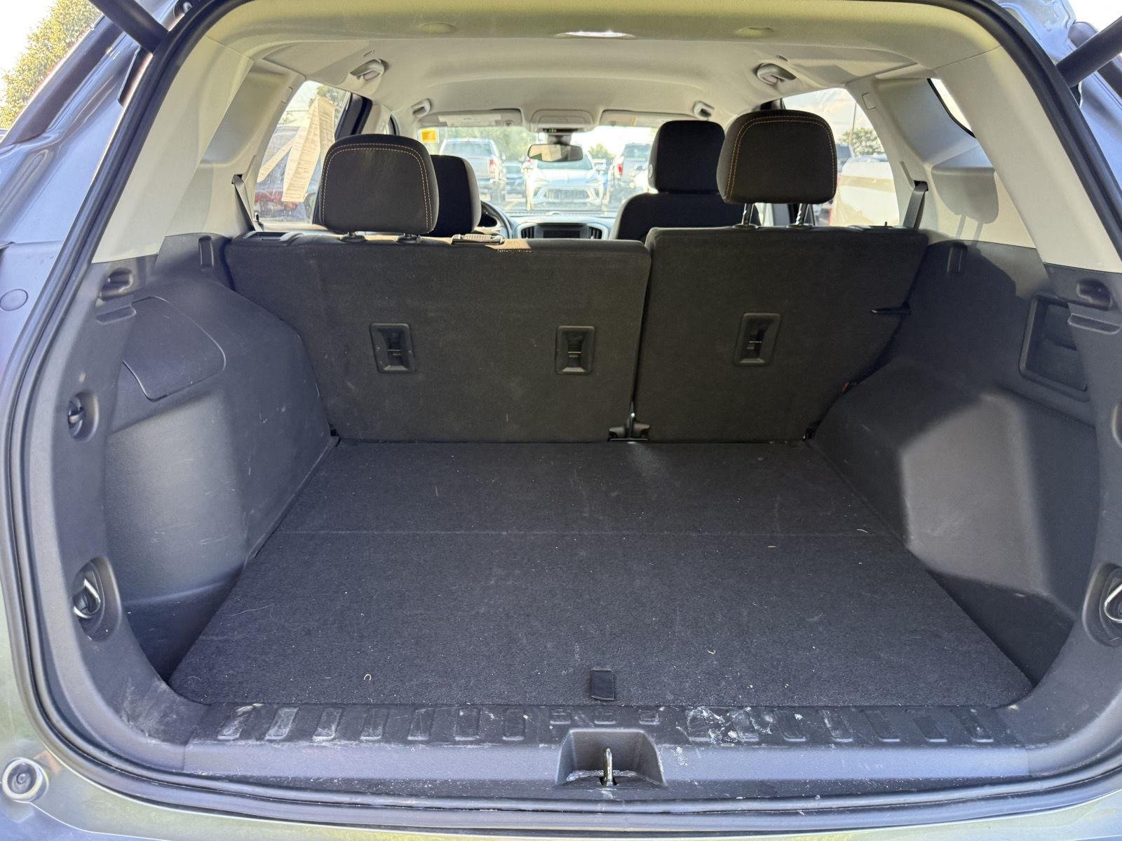 Used 2021 Satin Steel Metallic GMC SLE image 8