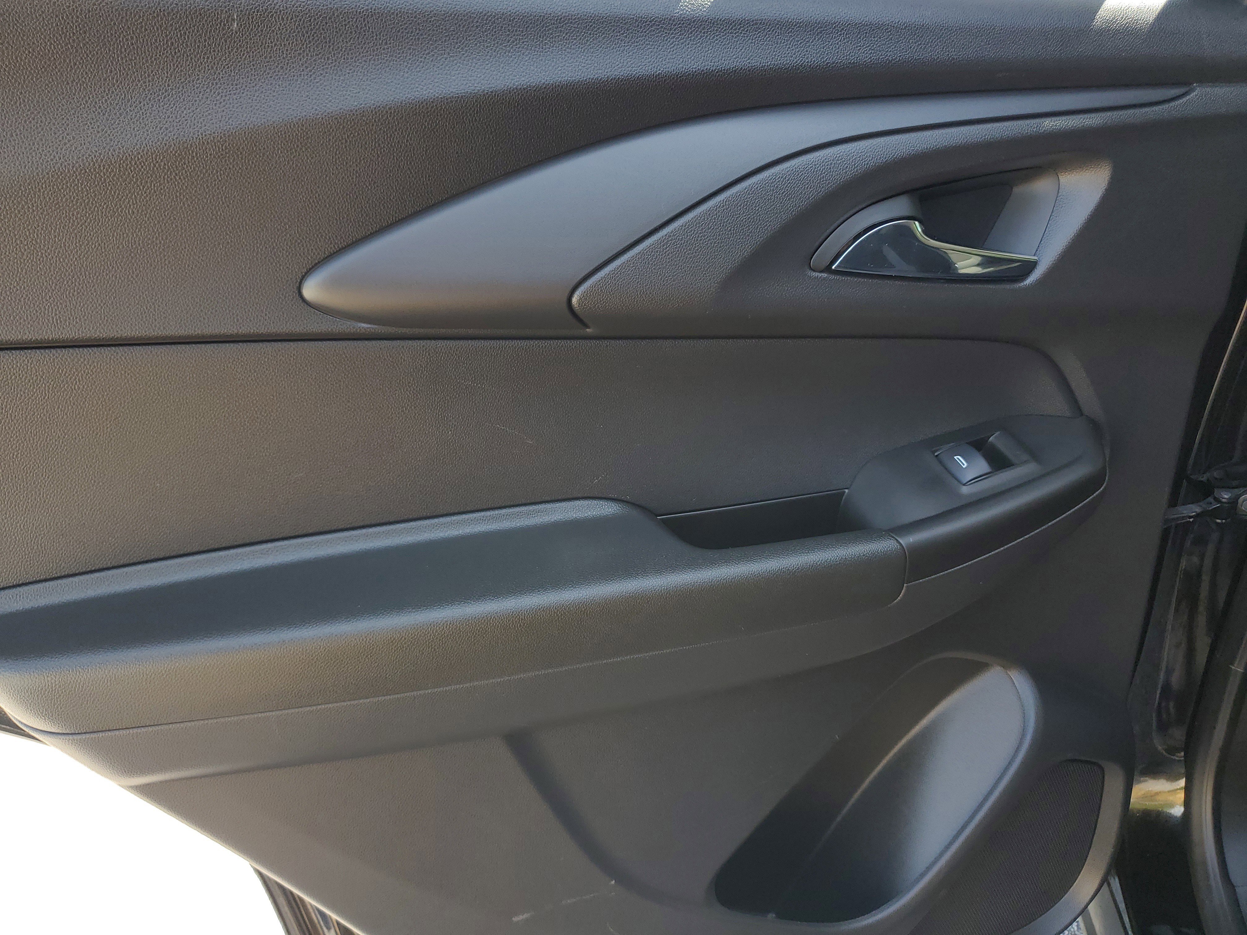 Used 2025 Black Chevrolet LT image 11