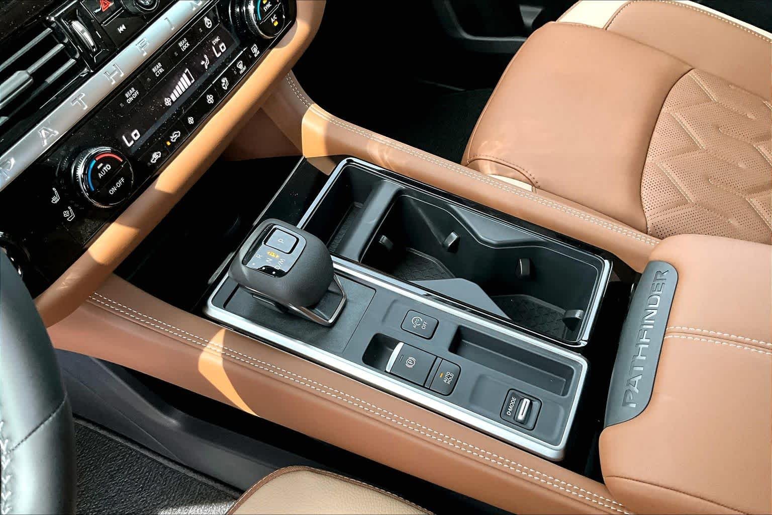 New 2026 Boulder Gray Pearl Nissan Platinum image 7