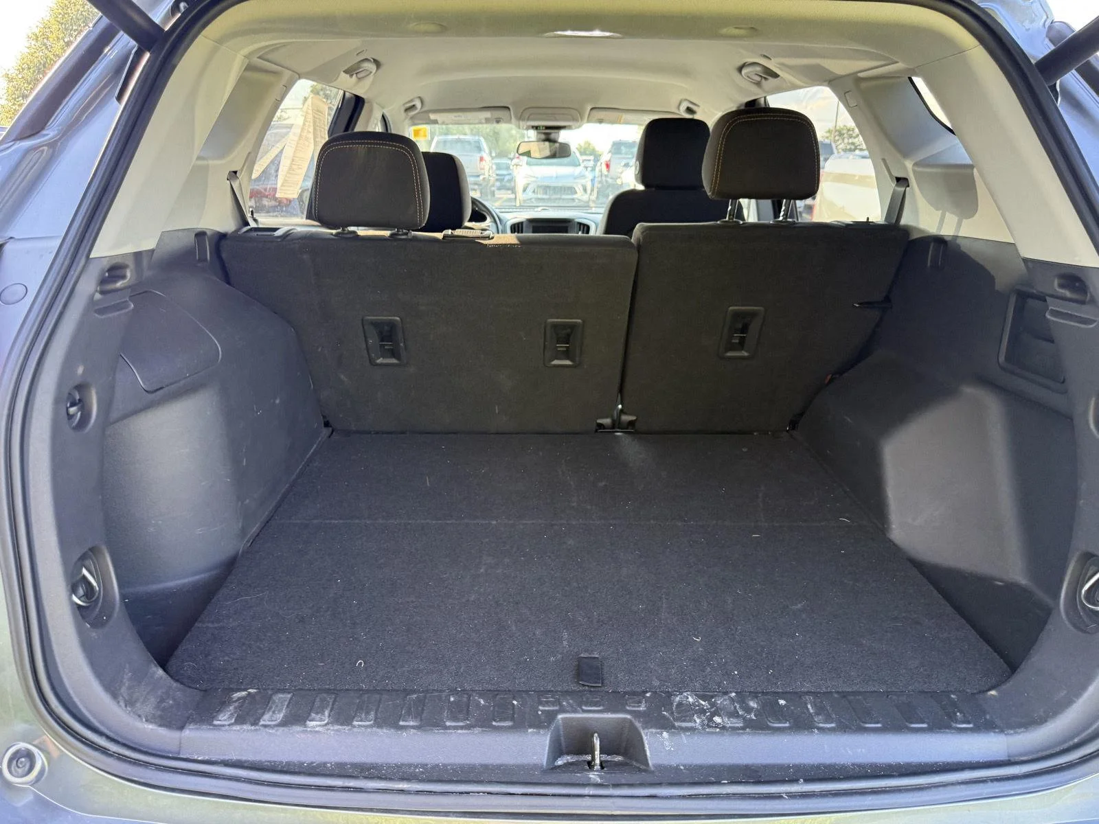 Used 2021 Satin Steel Metallic GMC SLE image 8