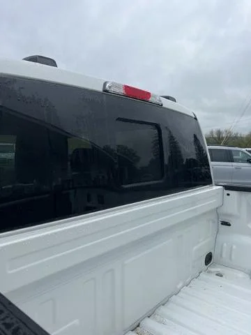 New 2026 Star White Metallic Tri-Coat Ford Lariat® image 103