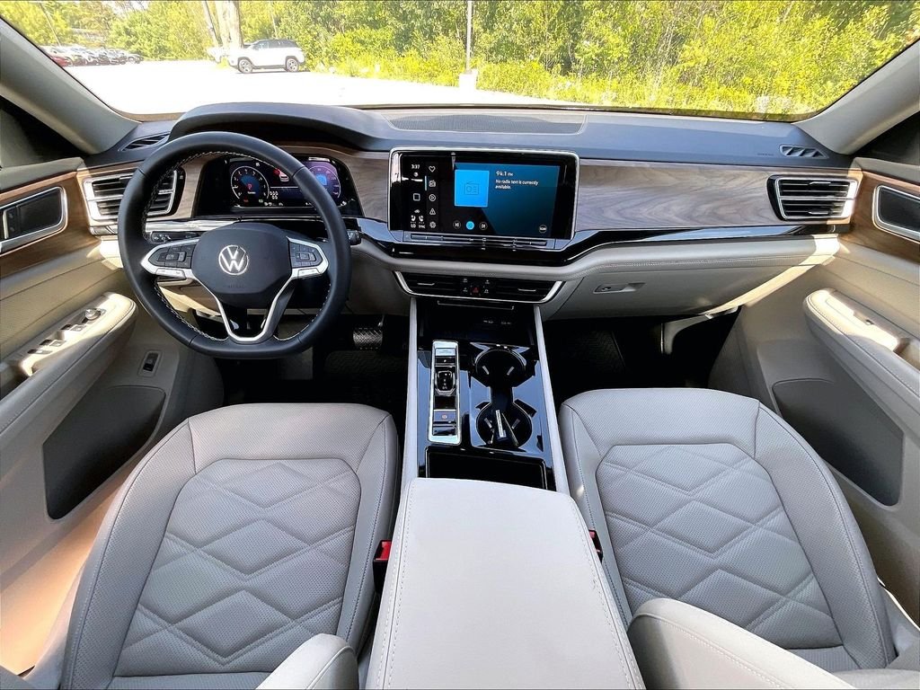2026 Volkswagen Atlas SE w/Tech - Photo 12