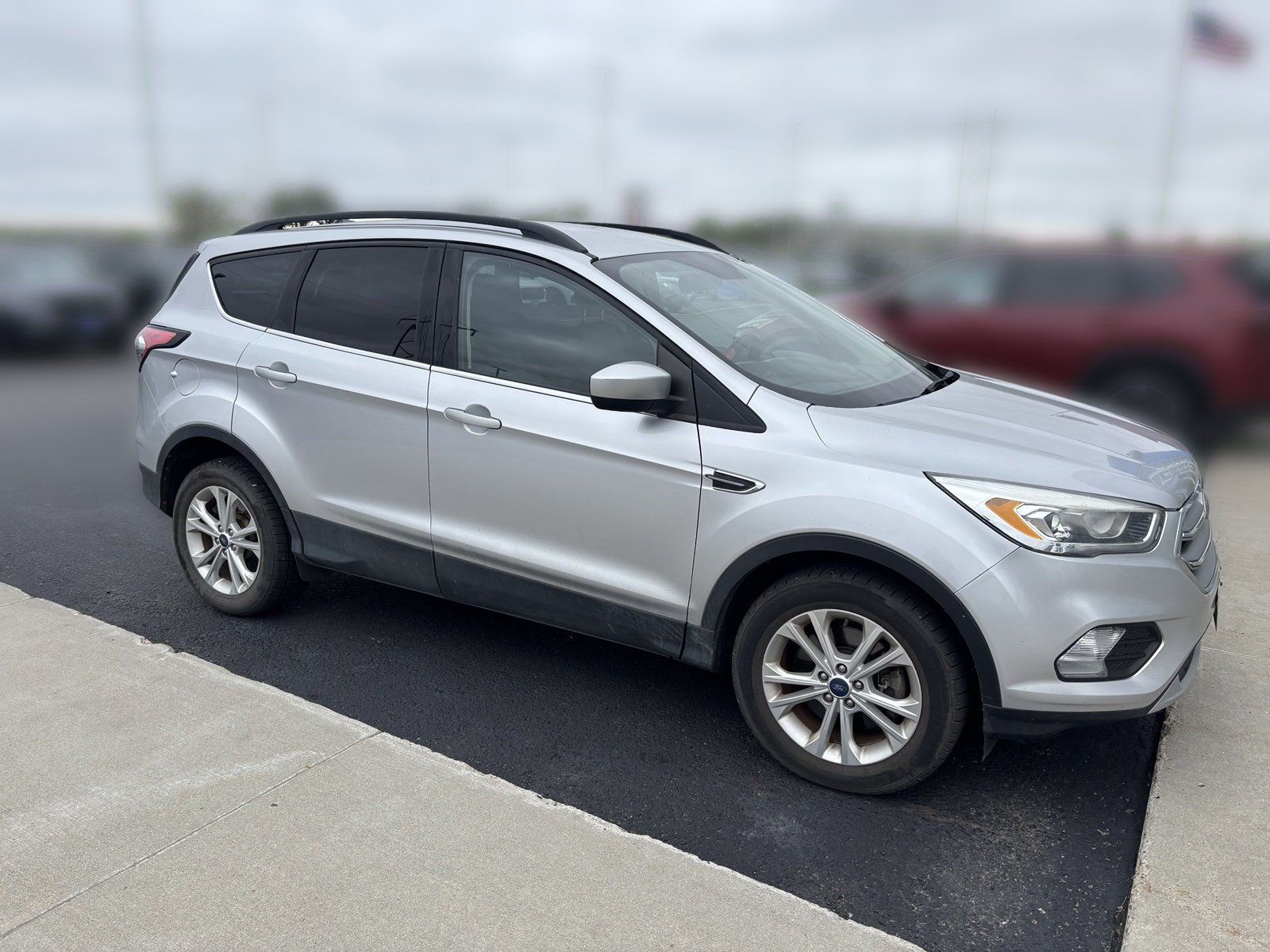 Used 2017 Silver Ford SE image 3