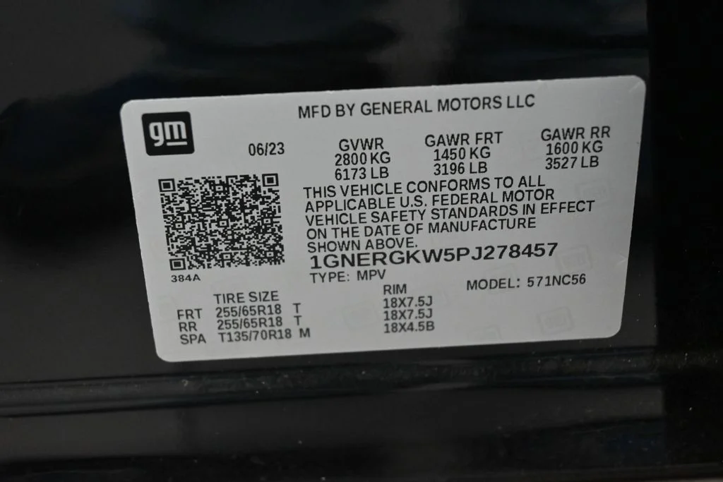 Used 2023 Mosaic Black Metallic Chevrolet LT image 15