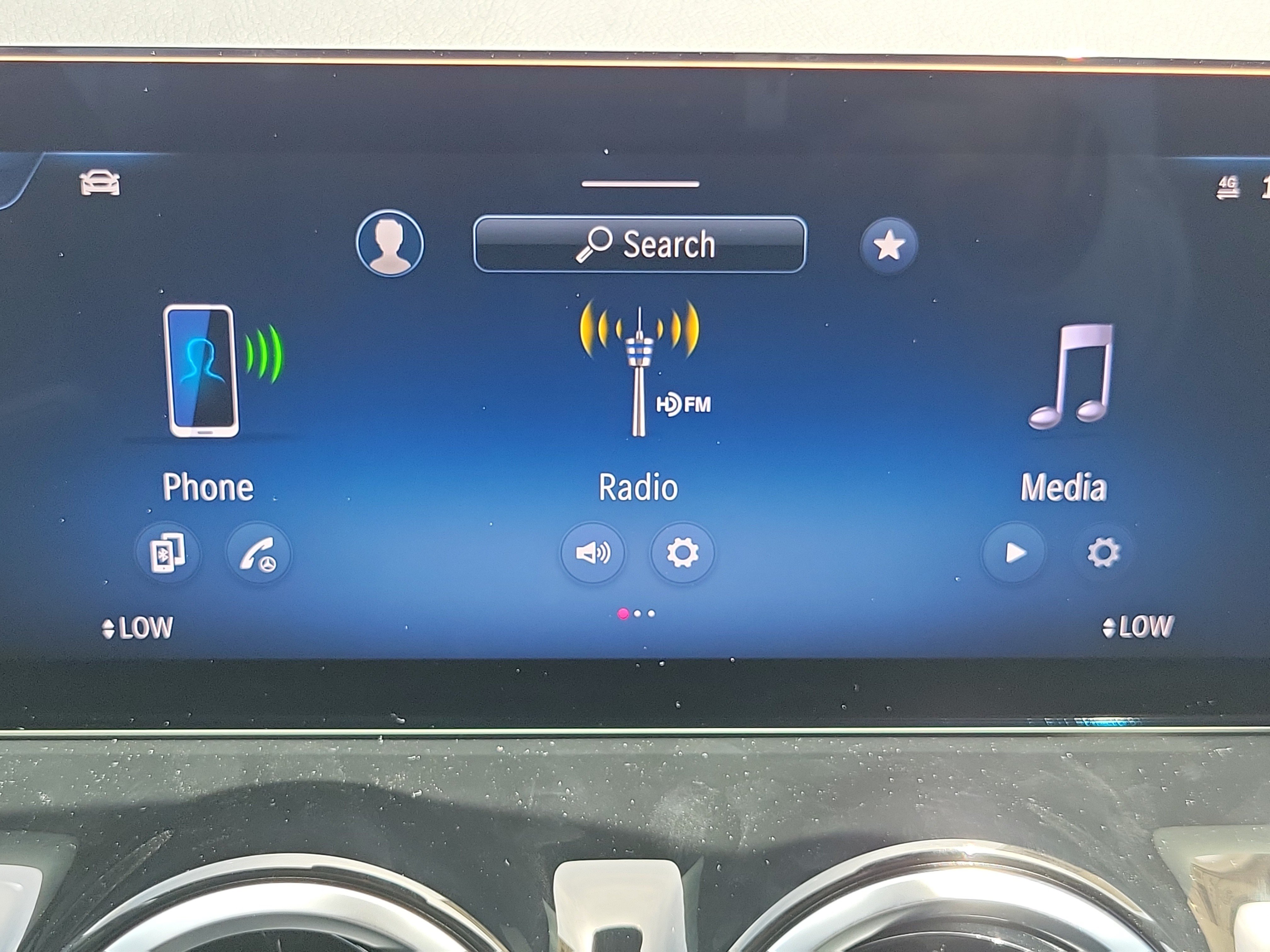 New 2026 Mountain Grey Metallic Mercedes-Benz GLA 250 image 44