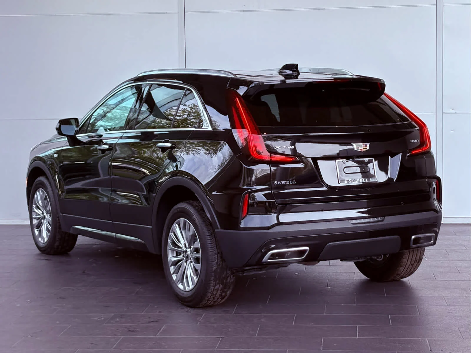 2024 Cadillac XT4 Premium Luxury - Photo 6