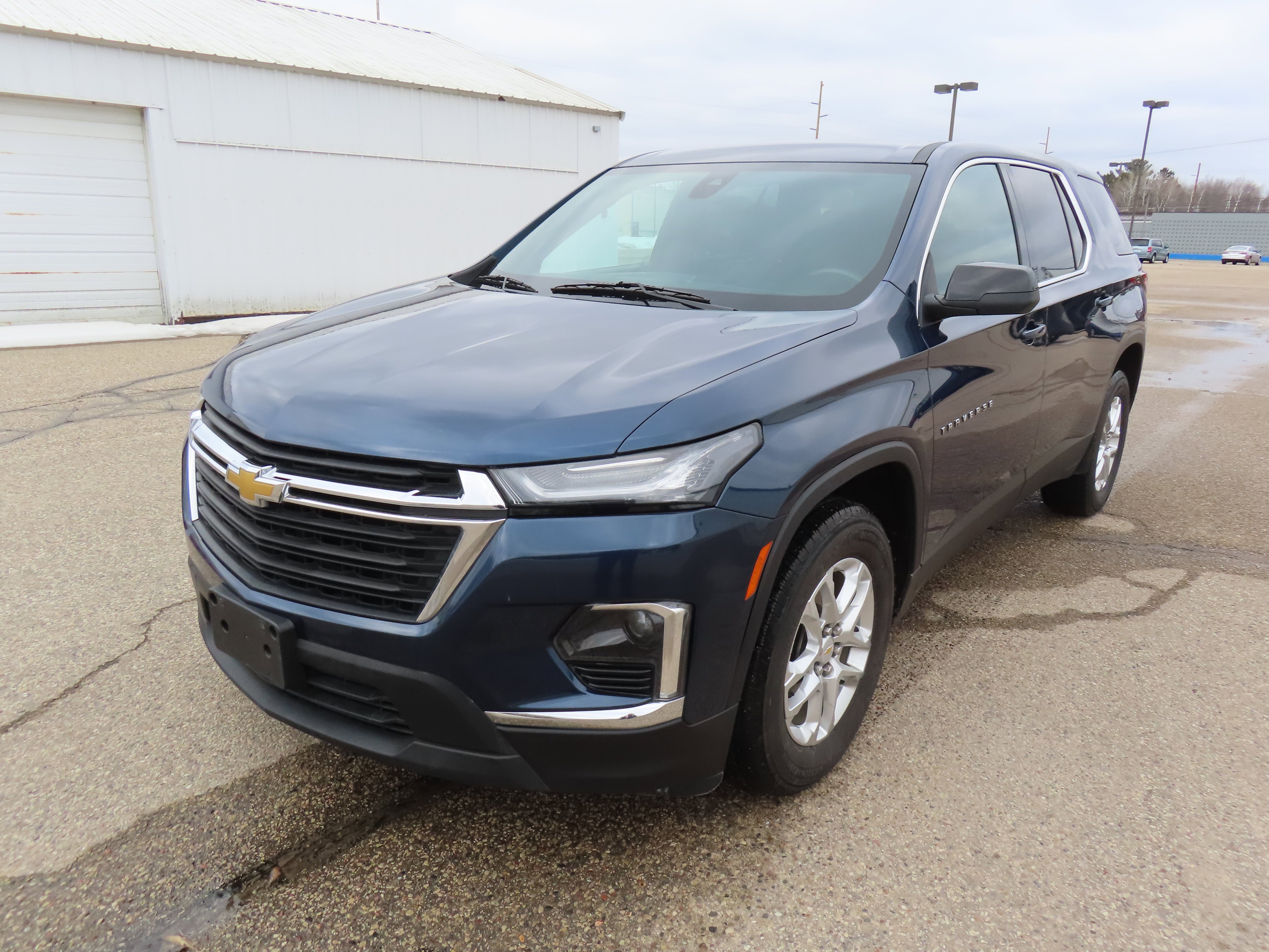 2022 Chevrolet Traverse LS