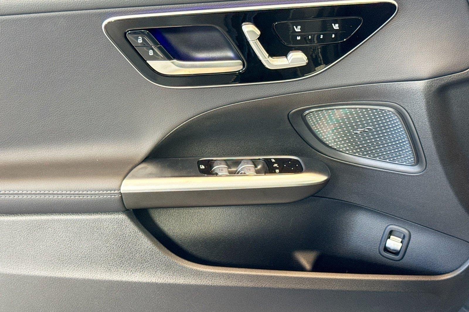 New 2026 Selenite Grey Metallic Mercedes-Benz C 300 image 16