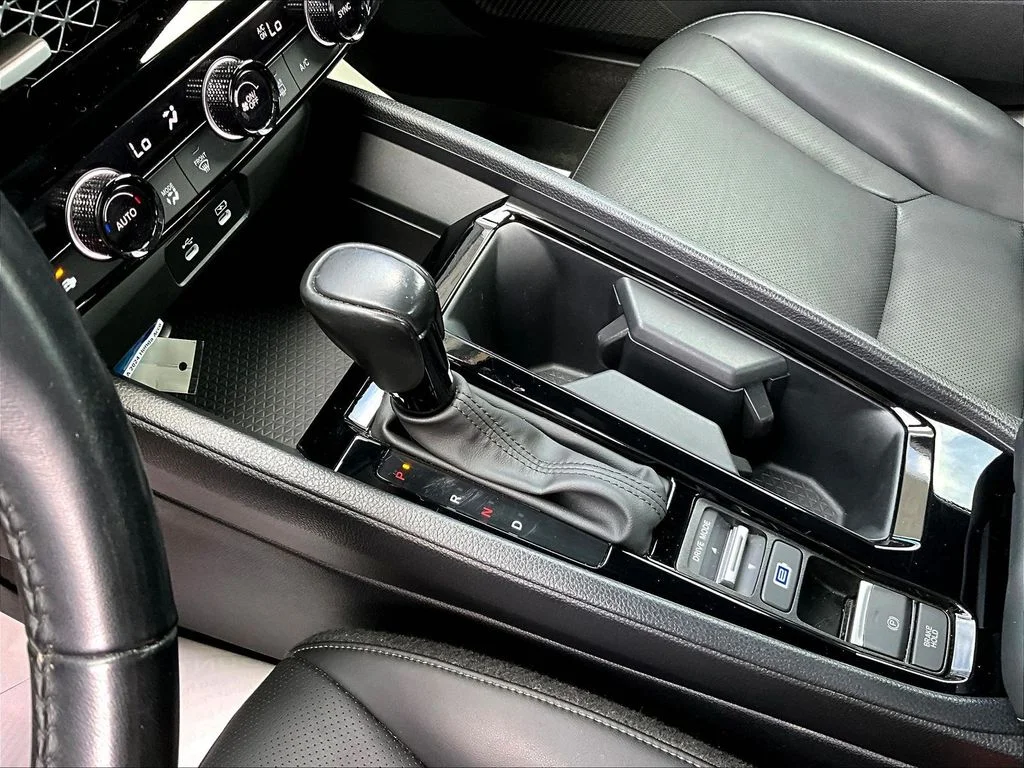 2024 Honda Accord Hybrid Sport-L - Photo 18