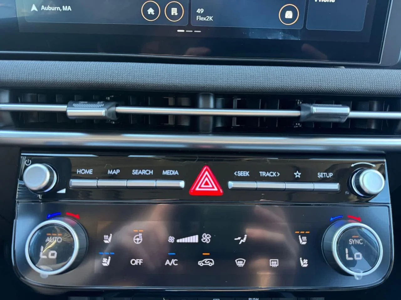 New 2026 White Hyundai Limited AWD image 20