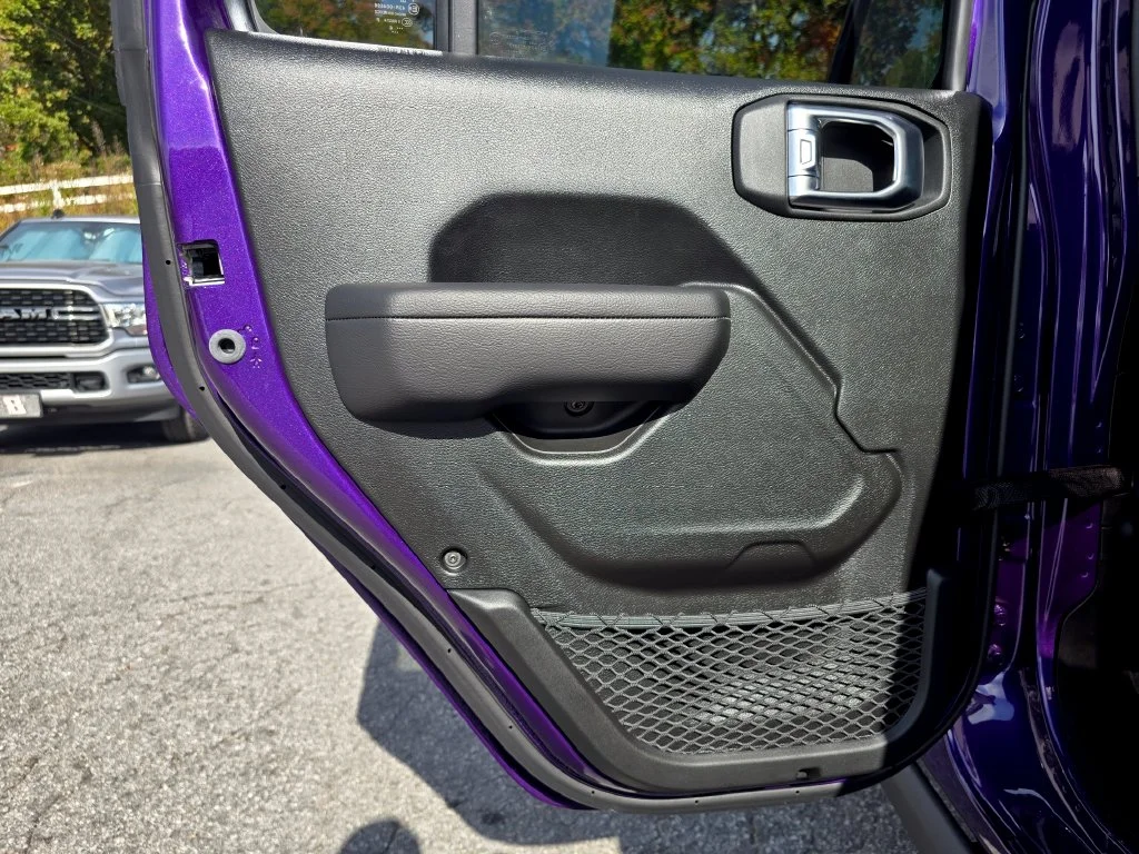 New 2026 Purple Jeep Mojave image 38