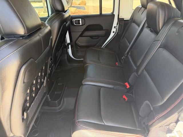 Used 2021 White Jeep Unlimited Rubicon image 6