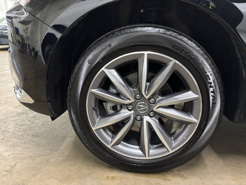 Used 2023 Majestic Black Pearl Acura Technology Package image 37