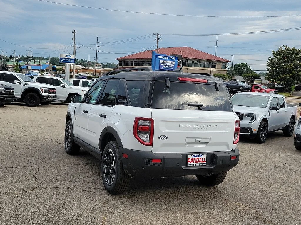 New 2026 Oxford White Ford Outer Banks® image 4