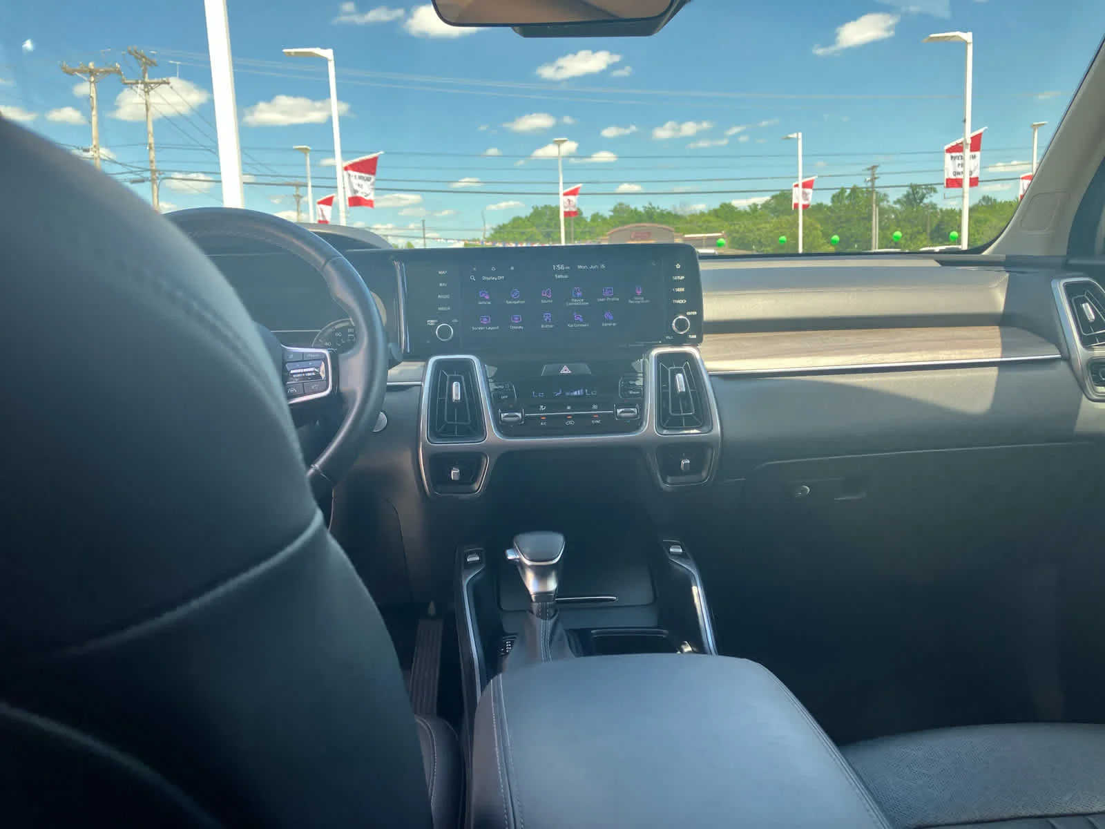 Used 2023 Wolf Gray Kia X-Line S image 34