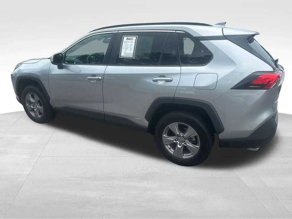 Used 2024 Silver Toyota XLE image 16