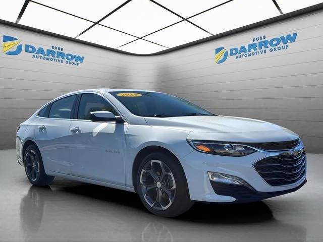 Used 2024 White Chevrolet LT image 7