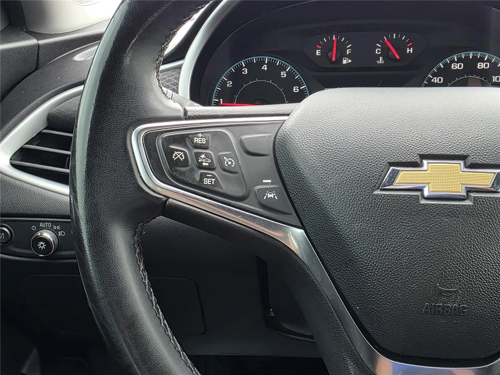 Used 2024 Mosaic Black Metallic Chevrolet RS image 13