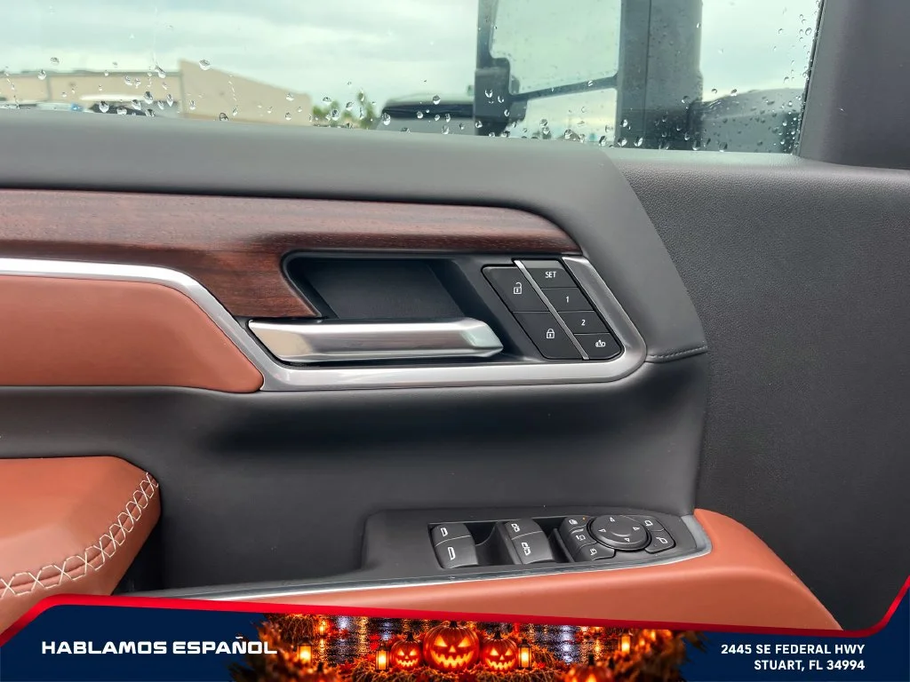 New 2026 Glacier White Tricoat GMC Denali Ultimate image 22