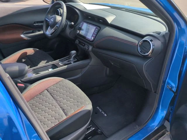 Used 2023 Blue Nissan SR image 35