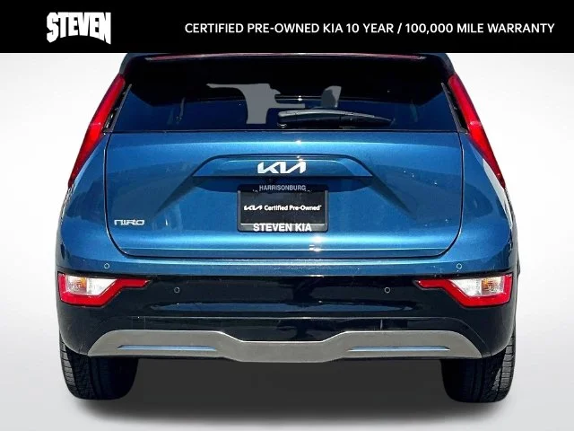 Used 2024 Blue Kia Wind image 6
